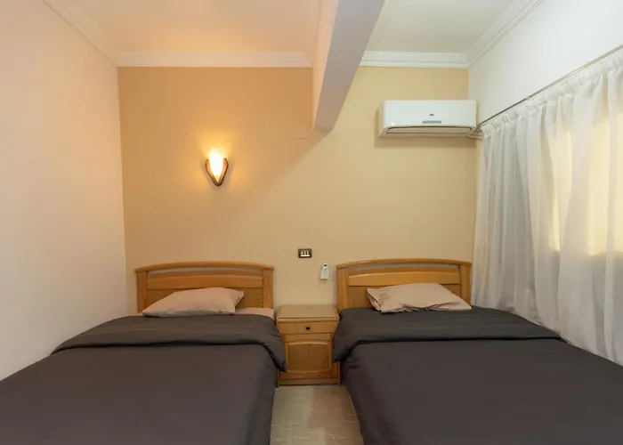 3br Front On Redsea Шале